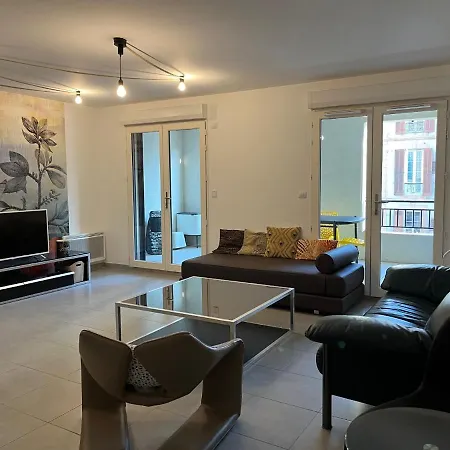 - Centre Casino 2 4 Personnes 2 Terrasses - Anastasie Apartment *